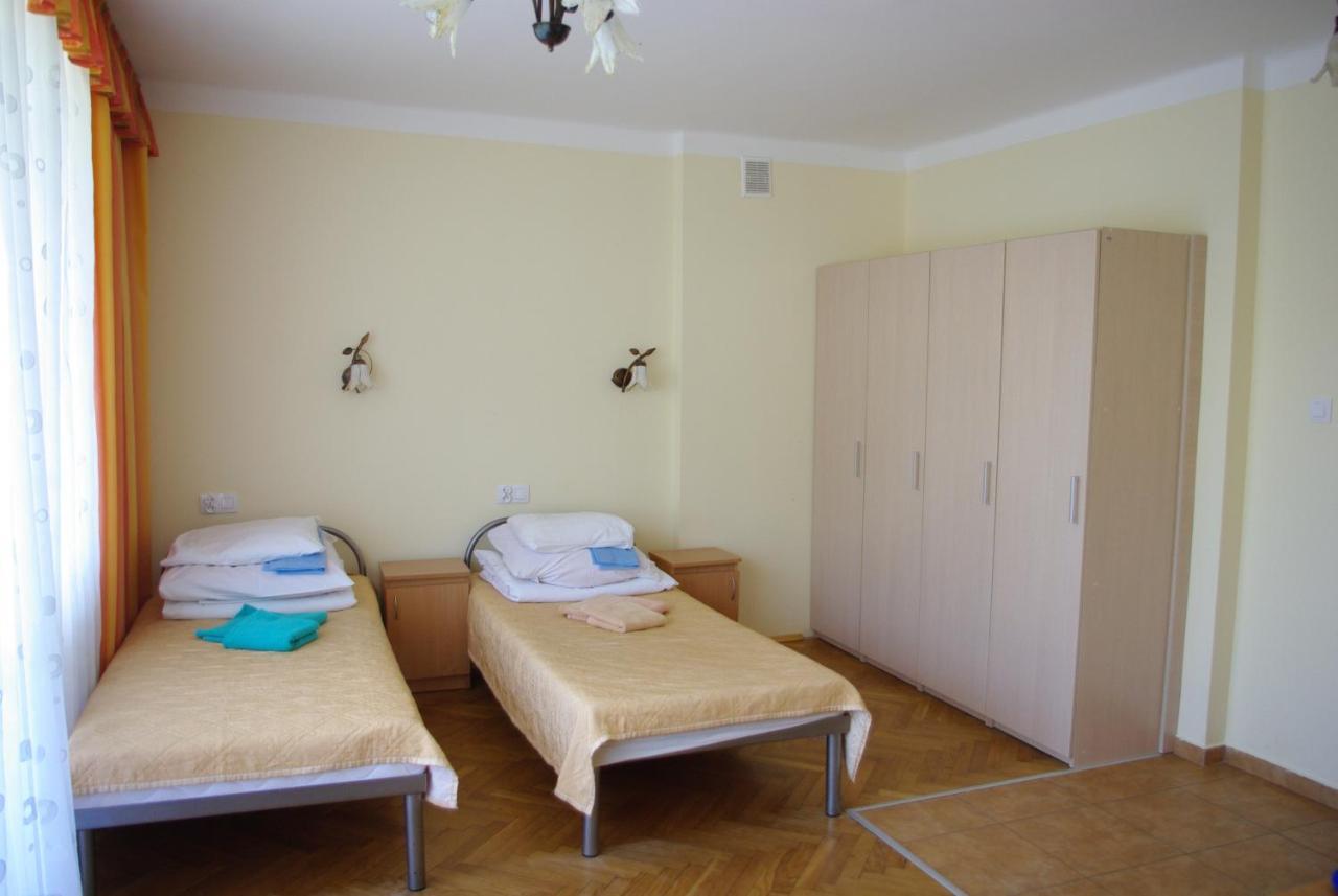 Osrodek Uzdrowiskowy Beskid Hotel Wysowa-Zdrój Exterior foto